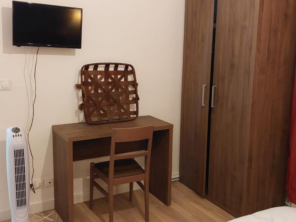 فندق Happy Land Holliday Residential Épinay-sur-Seine المظهر الخارجي الصورة