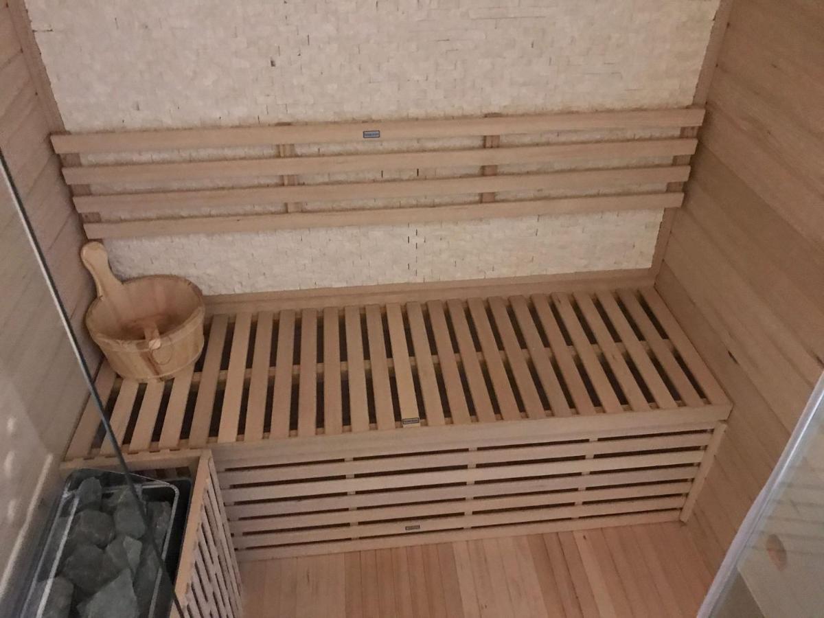 فندق Happy Land Holliday Residential Épinay-sur-Seine المظهر الخارجي الصورة